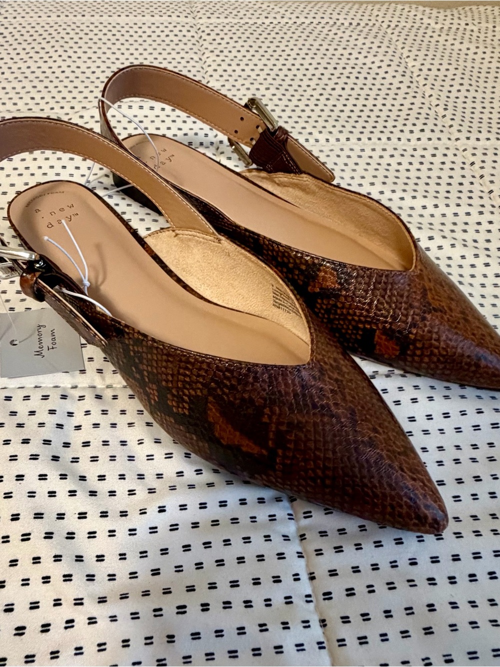 A New Day Target Brown Snakeskin Slingback Pointed Toe Flats Women’s 9 NWT